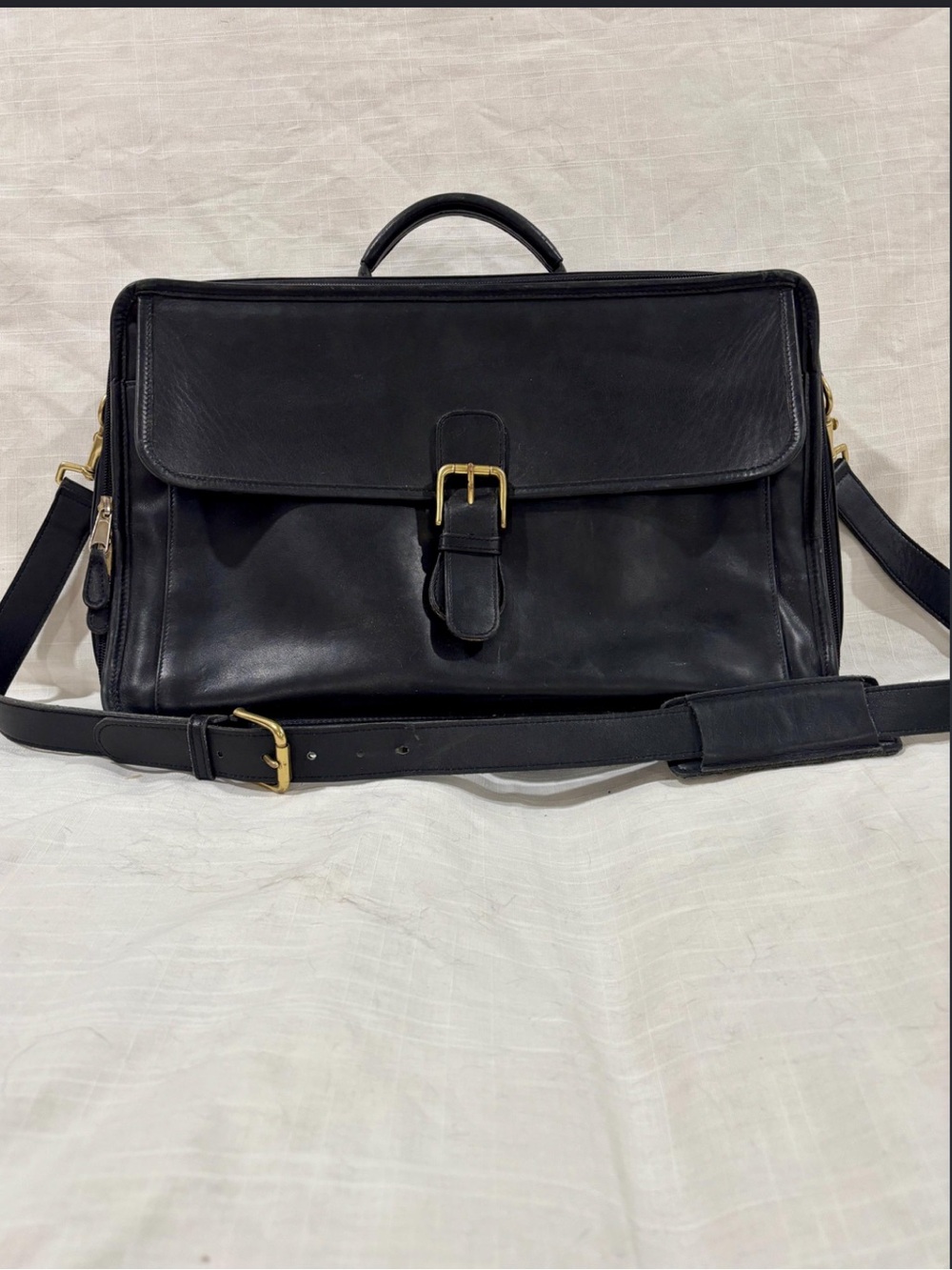 Vintage Coach black leather laptop bag -